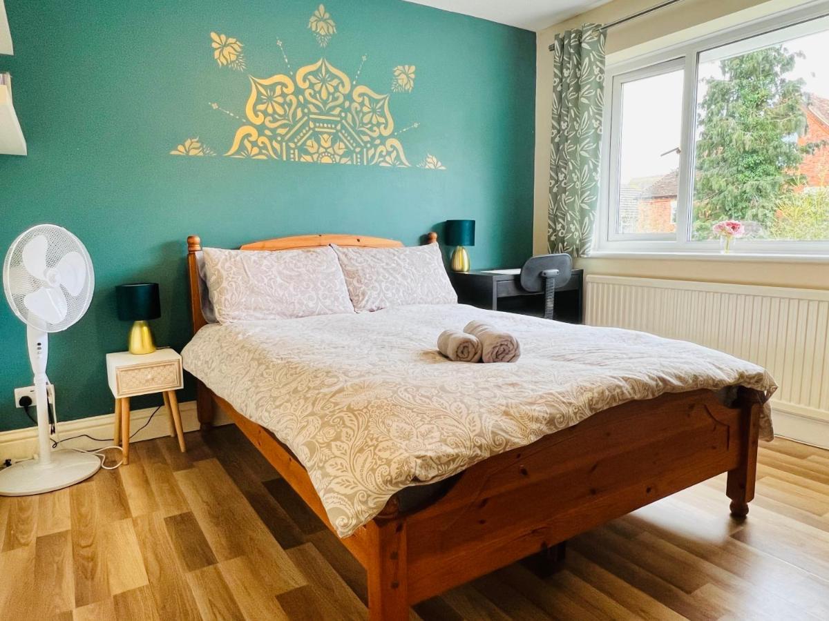 Reading West Homestay Eksteriør billede